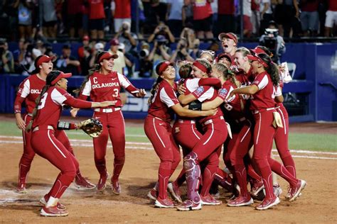 Oklahoma wins third straight Women’s College World Series title, extends record win streak to 53